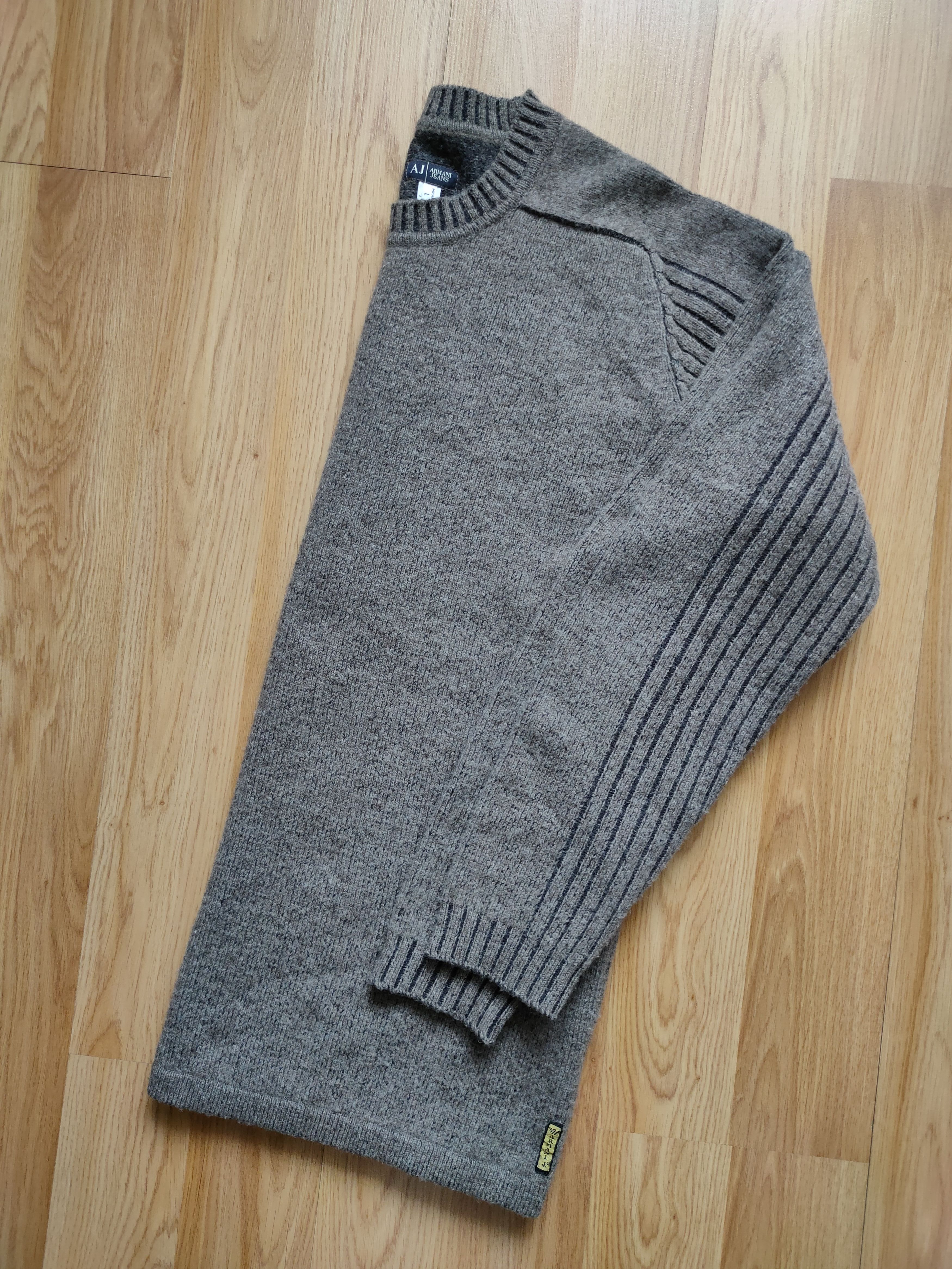 Armani Vintage Armani Jeans Woolen Sweater AJ Size US L / EU 52-54 / 3 - 11 Thumbnail