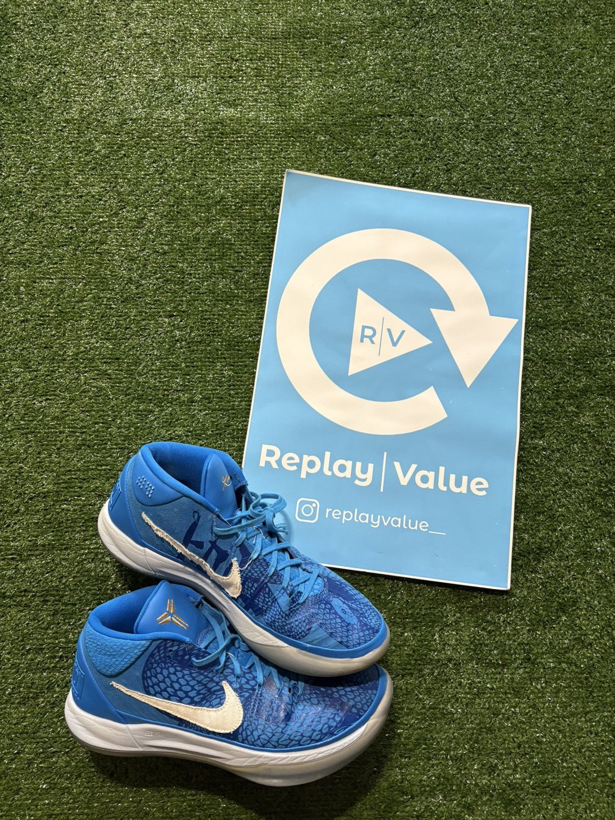 PRE OWNED NIKE KOBE AD MID DEMAR DEROZAN