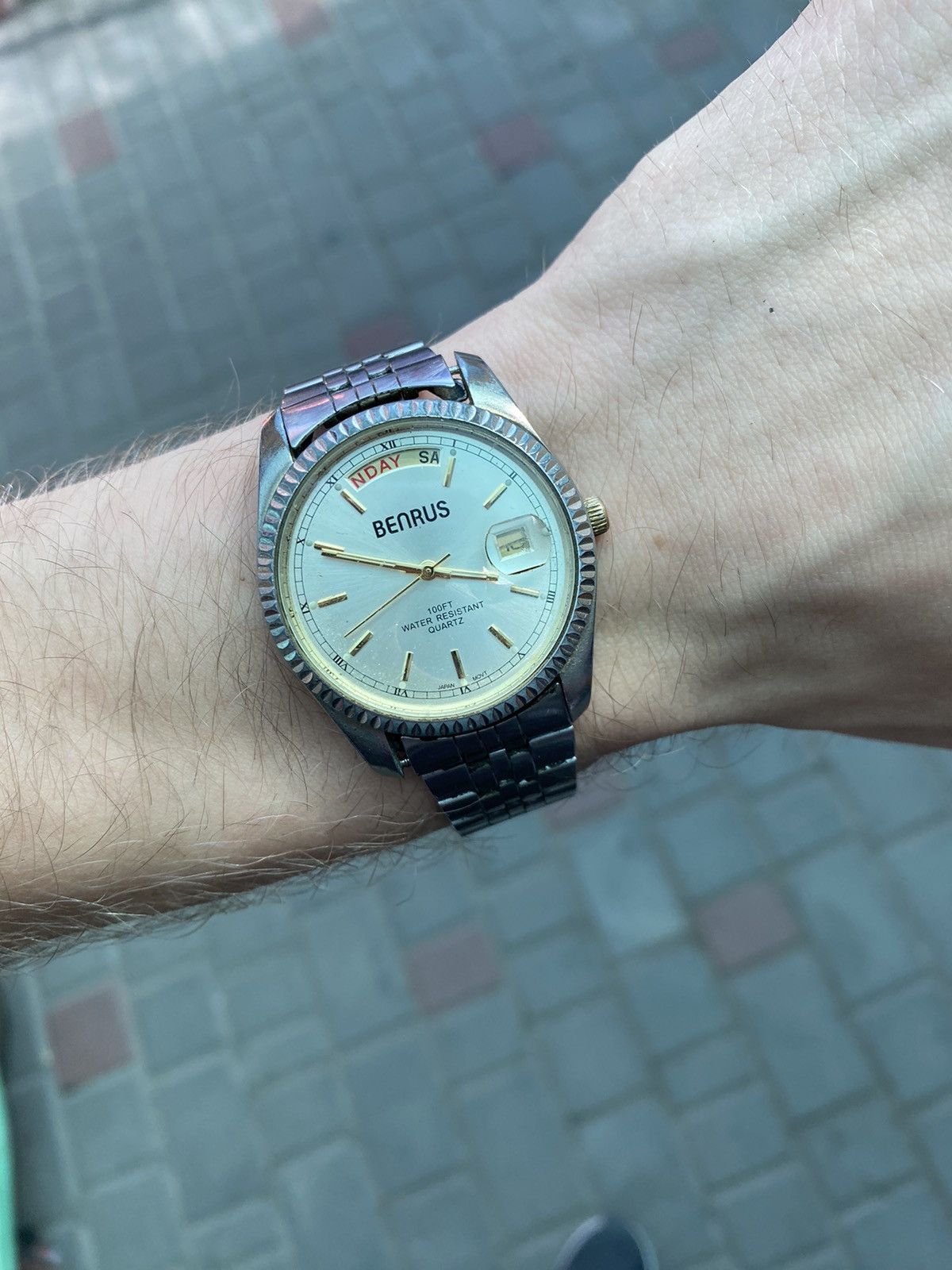 Japanese Brand Benrus Water Resistant Quartz Watch Size ONE SIZE - 5 Thumbnail