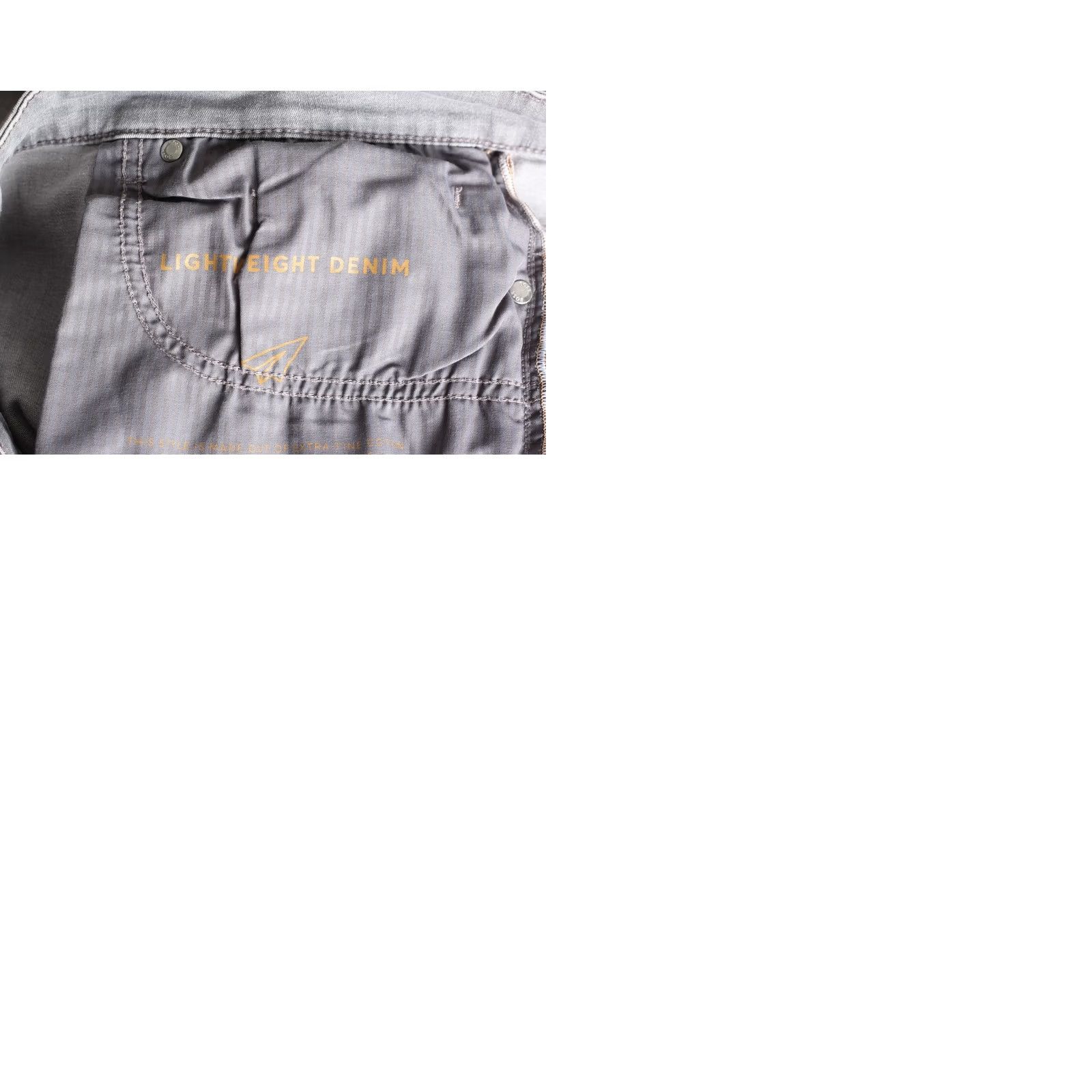 Hugo Boss HUGO BOSS Delaware Slim Fit Stretch Jeans Men Waist 35 Light Denim Grey Slim Pockets 5-Pocket Design 34 Inseam Mids Rise Cotton Elastane Jeans Men Size US 35 - 9 Thumbnail