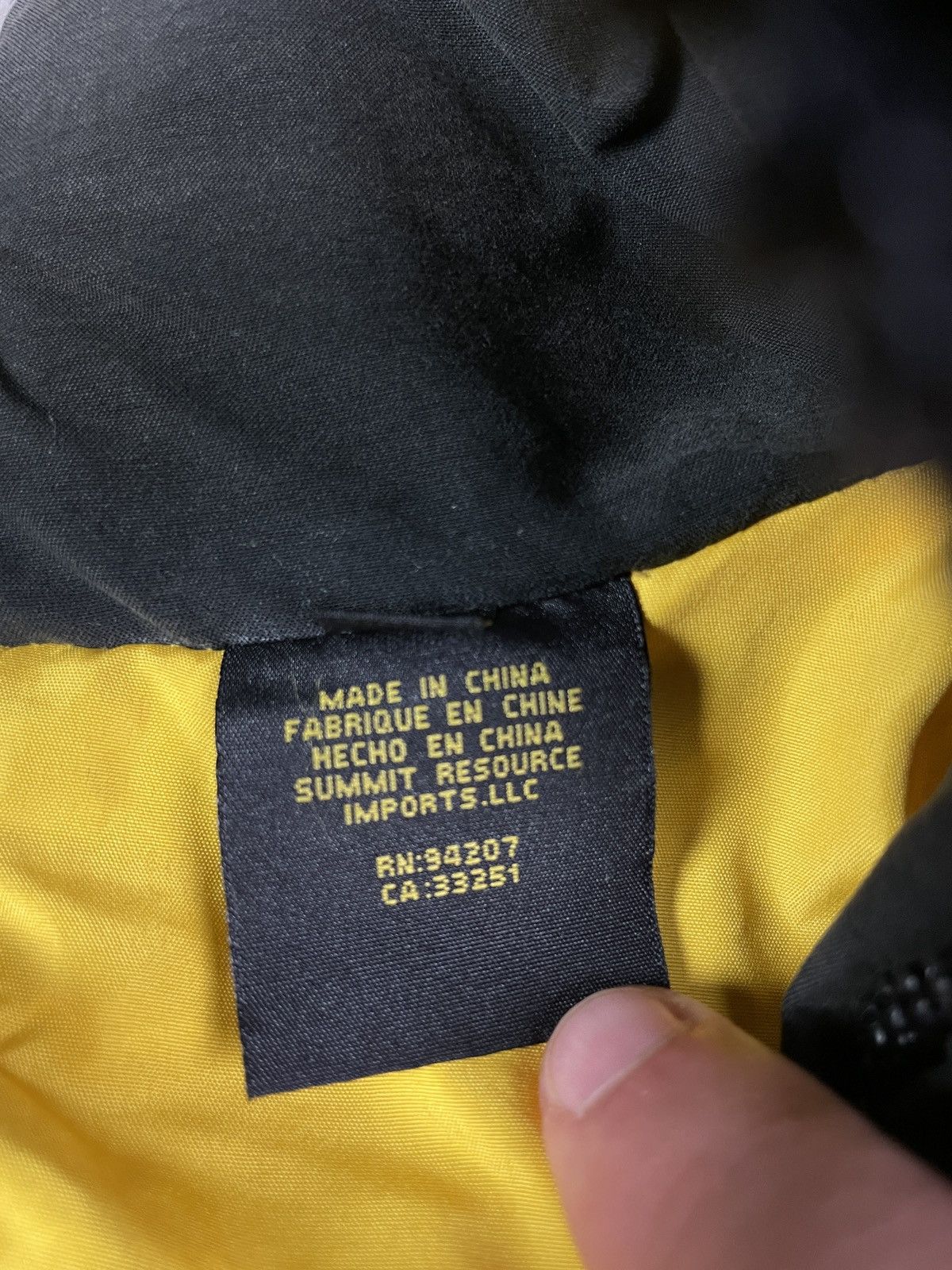 Caterpillar × Vintage Vintage Caterpillar Work Wear Puffer Vest Jacket Size US XL / EU 56 / 4 - 10 Thumbnail