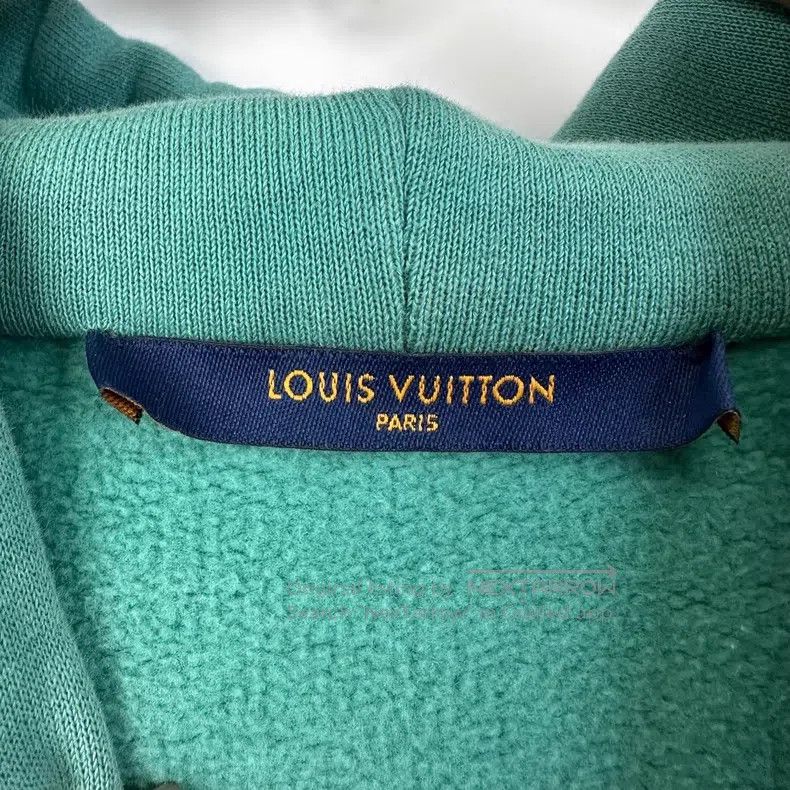 Louis Vuitton Louis Vuitton Lake Green Pin Embroidered logo Hoodie Size US XL / EU 56 / 4 - 4 Thumbnail