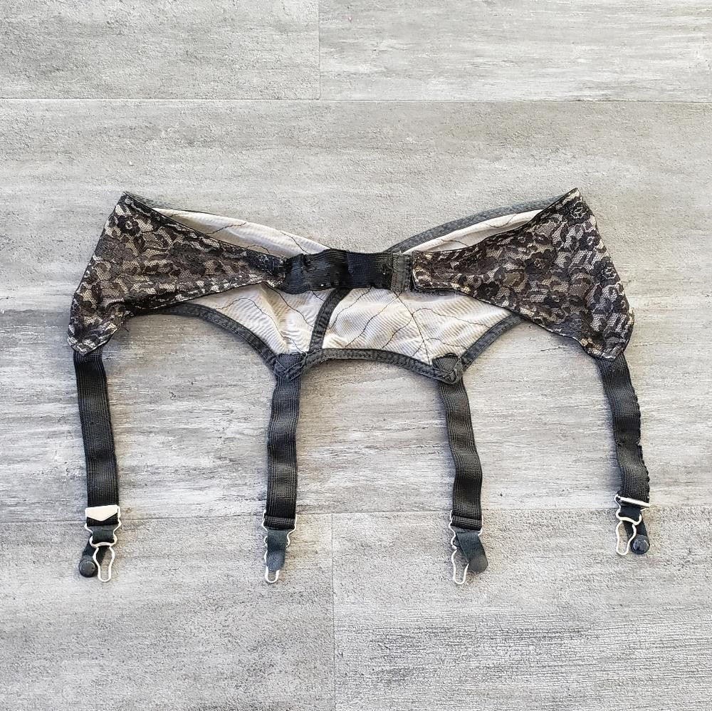 Designer Black Nude Lace Detailed Lingerie Garter Belt Size ONE SIZE - 2 Thumbnail