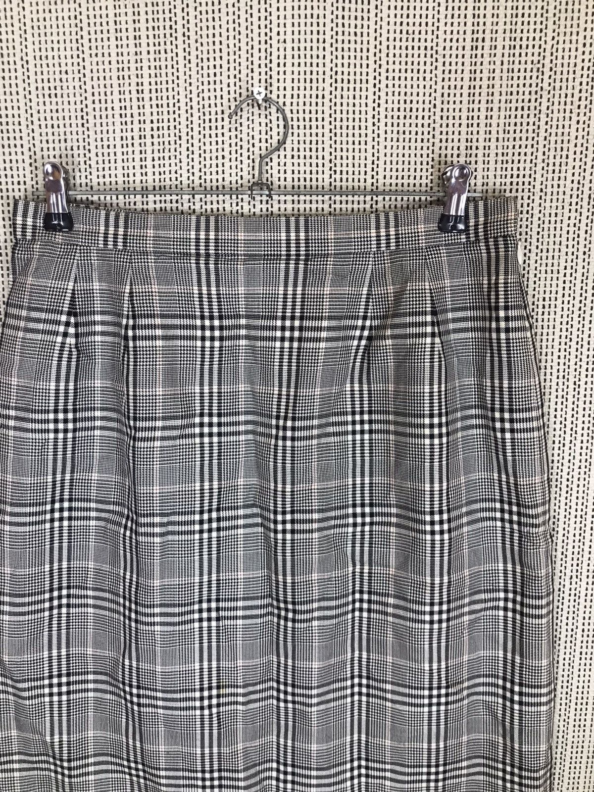 Burberry × Vintage ‼️VINTAGE BURBERRY MIDI SKIRT NICE DESIGN‼️ Size 30" / US 8 / IT 44 - 2 Thumbnail