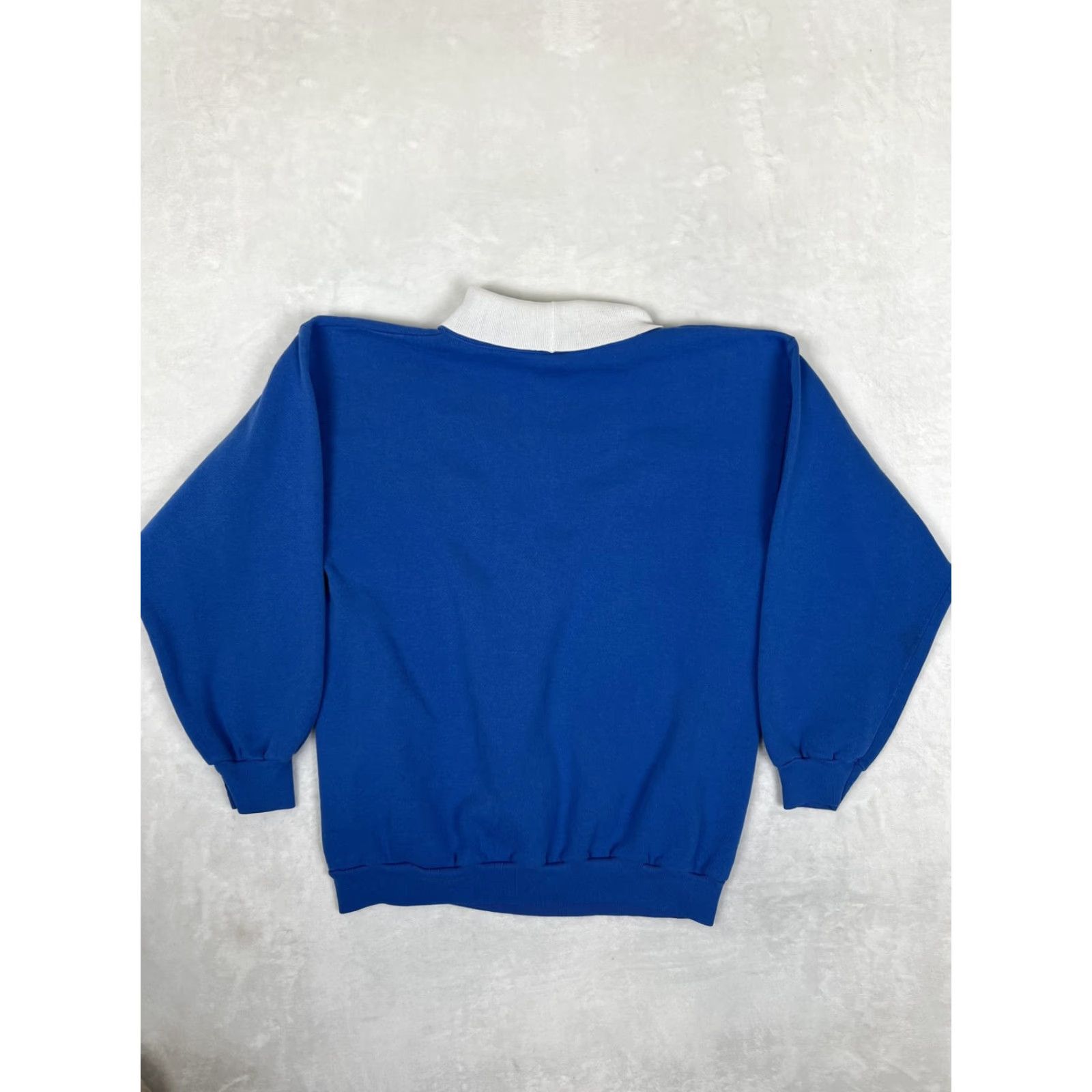 Vintage VINTAGE Cotton Grove Designs Rabbit Snow Globe Christmas Mock Neck Fleece Sweater Womens Large Blue Holiday Graphic Print Pullover Sweater Size L / US 10 / IT 46 - 6 Thumbnail
