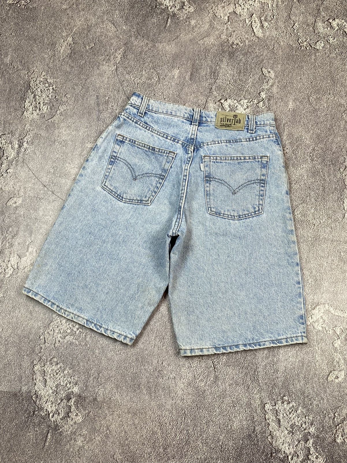 Levi's Vintage 90s Levi’s Silver Tab Loose Fit Stone Washed Shorts Size US 30 / EU 46 - 2 Thumbnail
