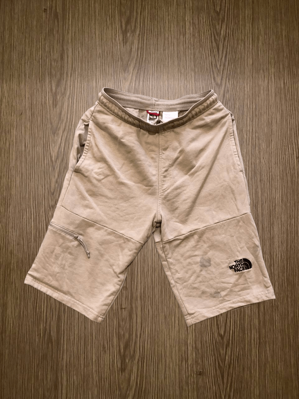 The North Face The North Face Shorts Size US 28 / EU 44 - 1 Thumbnail