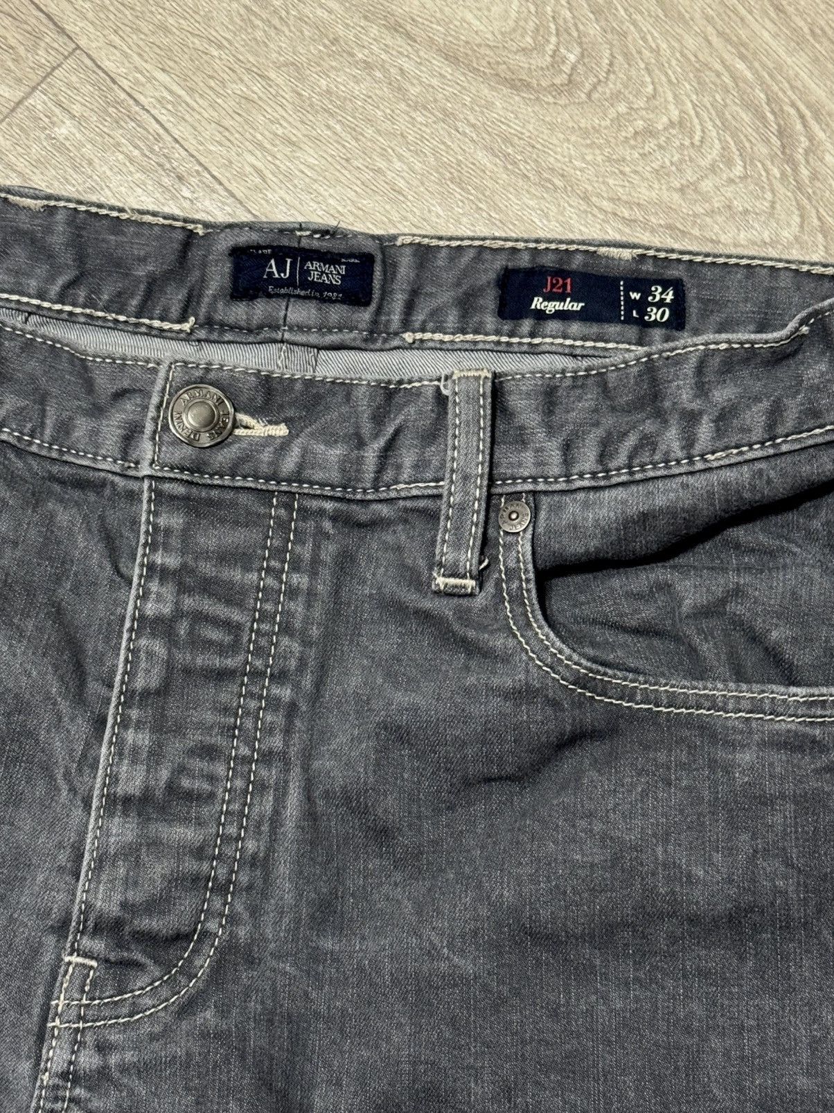Giorgio Armani 🔷Vintage Giorgio Armani Jeans🔷 Size US 34 / EU 50 - 5 Thumbnail