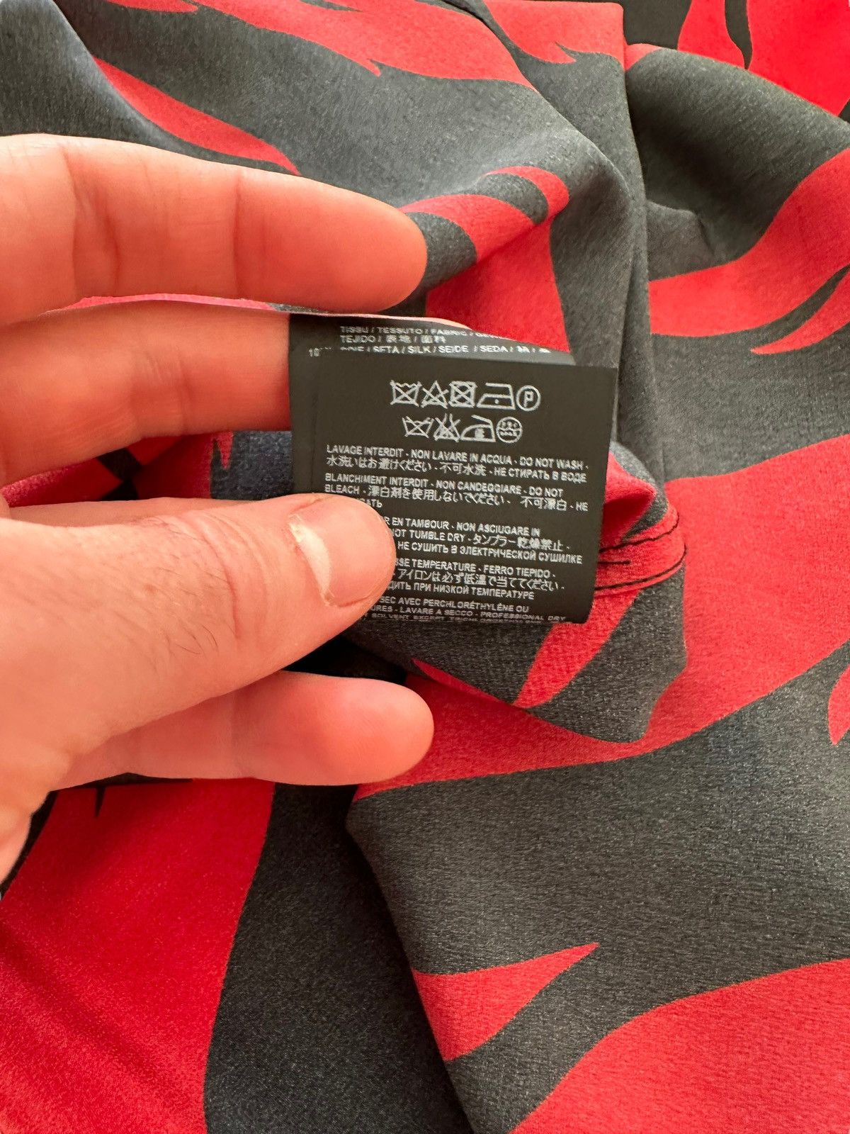Saint Laurent Paris Sz41 2017 Red Flame Silk Shirt Size US L / EU 52-54 / 3 - 9 Thumbnail