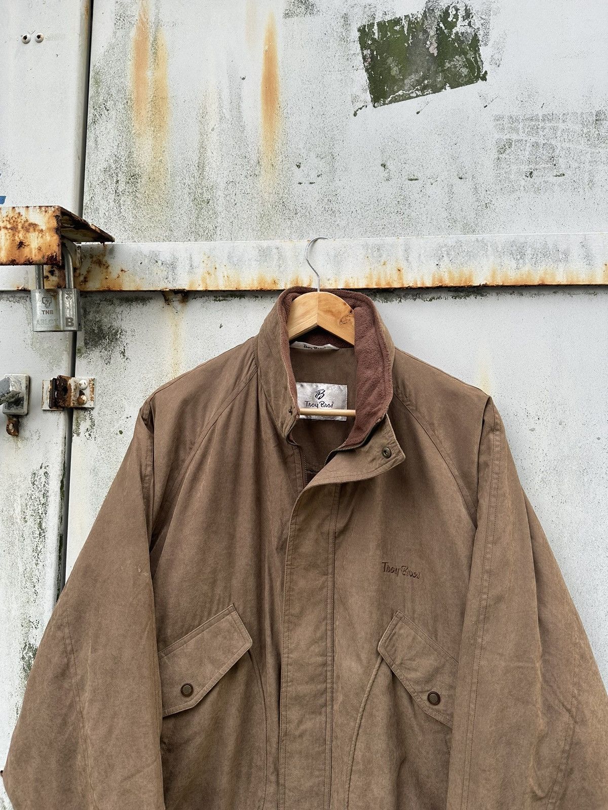 Japanese Brand 🪖VINTAGE TROY BROS BROWN SEUDE OVERSIZED BOMBER JACKET Size US XL / EU 56 / 4 - 5 Thumbnail