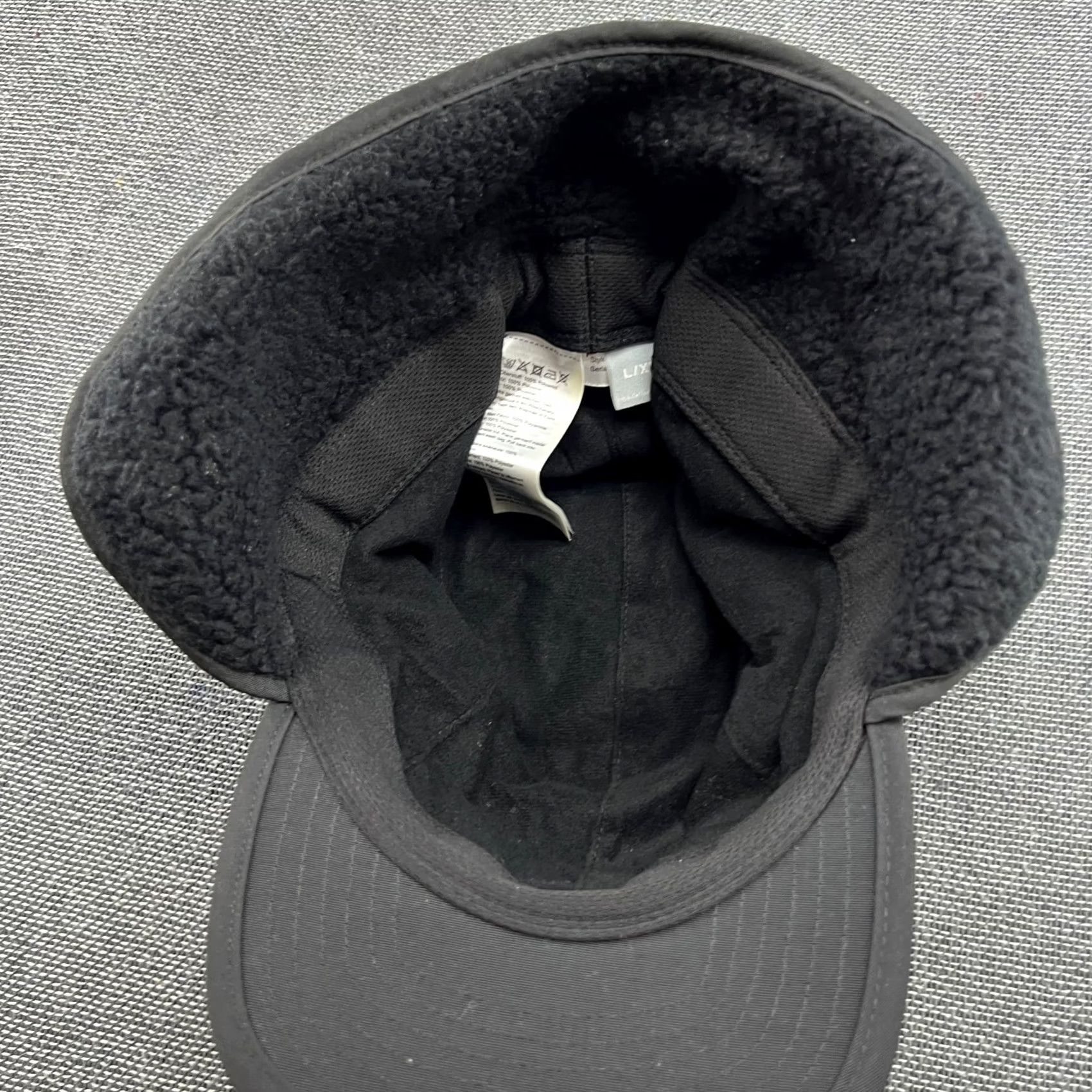 Mammut VINTAGE MAMMUT Fleece Cap Hat Size L-XL Black Ear Flap Trekking Hiking Brim Winter Run Size US XL / EU 56 / 4 - 4 Thumbnail