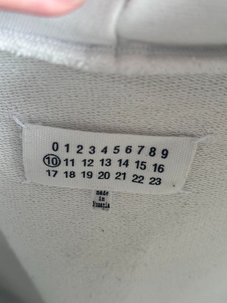 Maison Margiela Maison Margiela Reverse logo hooded sweatshirt Size US M / EU 48-50 / 2 - 6 Thumbnail