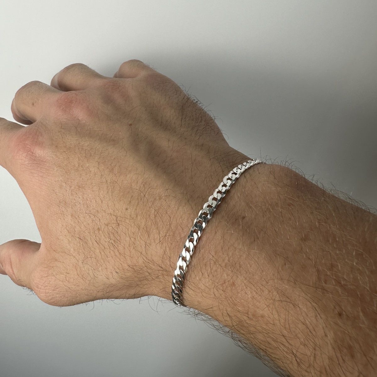 Jewelry Silver Bracelet Solid .925 Silver Cuban Bracelet 4MM 8 Inch Size ONE SIZE - 1 Thumbnail