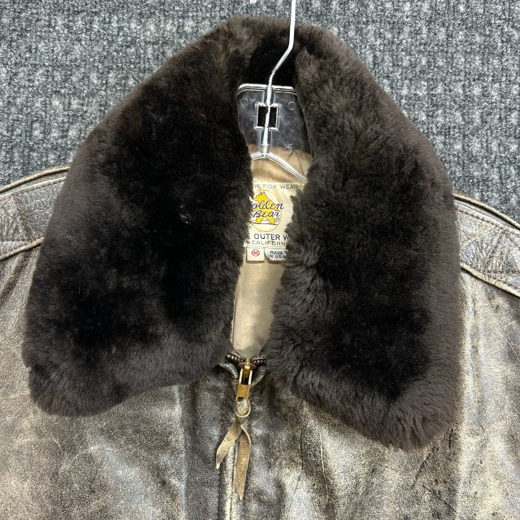 Vintage VINTAGE Golden Bear Leather Jacket Bomber Aviator Flight Fur Collar 46 Made USA Size US S / EU 44-46 / 1 - 3 Thumbnail