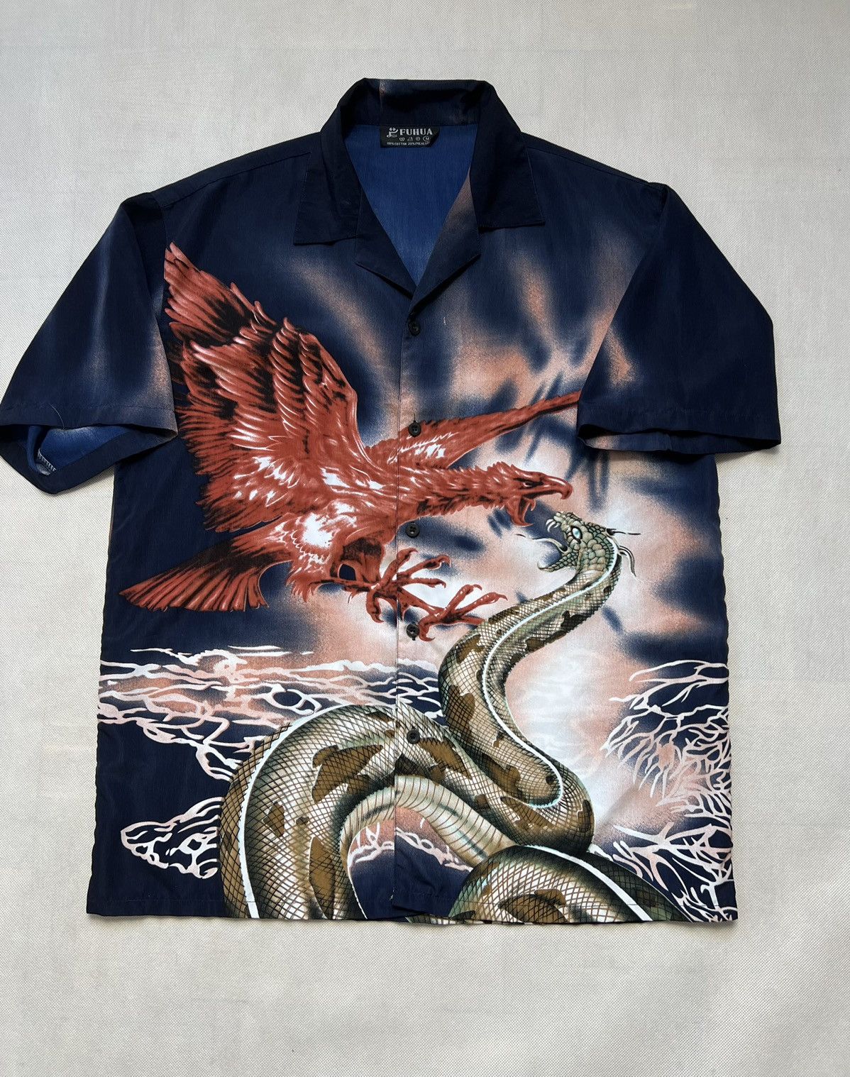 Vintage Rare Shirt snake vs hawk vintage 90’s 00’s Size US M / EU 48-50 / 2 - 2 Thumbnail