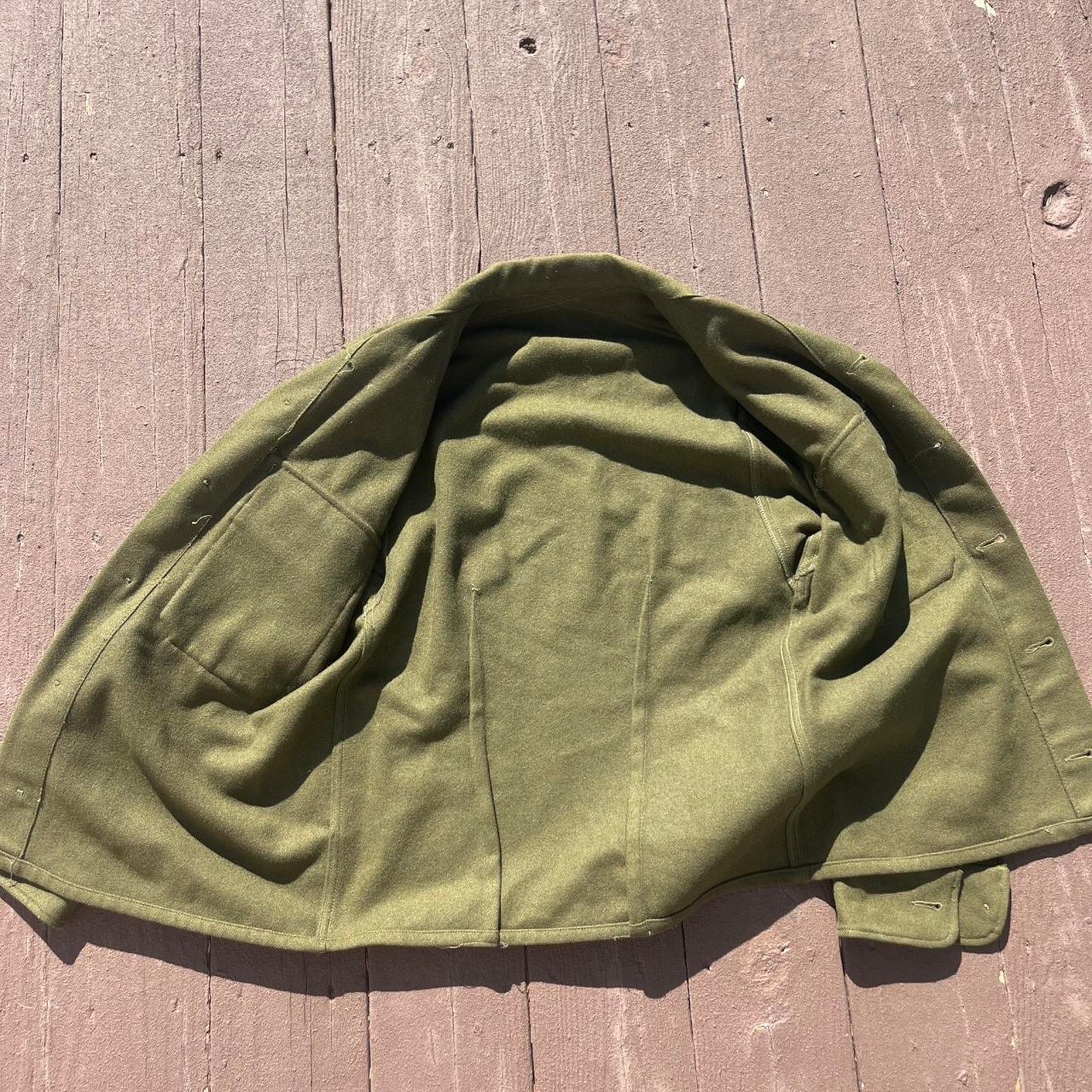 American Apparel True Vintage Wool WW2 Military button up jacket Size US M / EU 48-50 / 2 - 2 Thumbnail