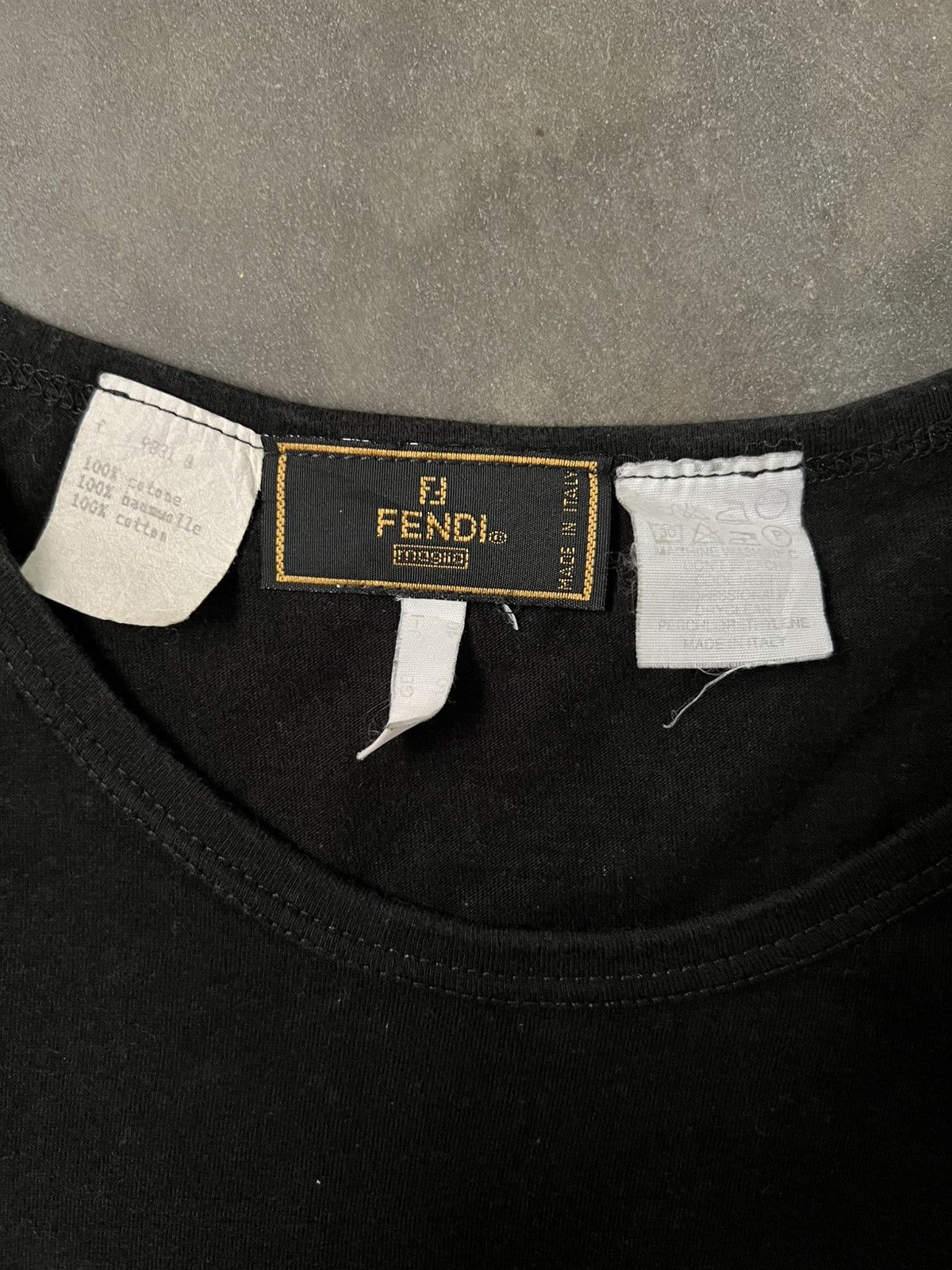 Fendi Fendi Tshirt Big Logo Roma Italy Vintage Size US L / EU 52-54 / 3 - 8 Thumbnail