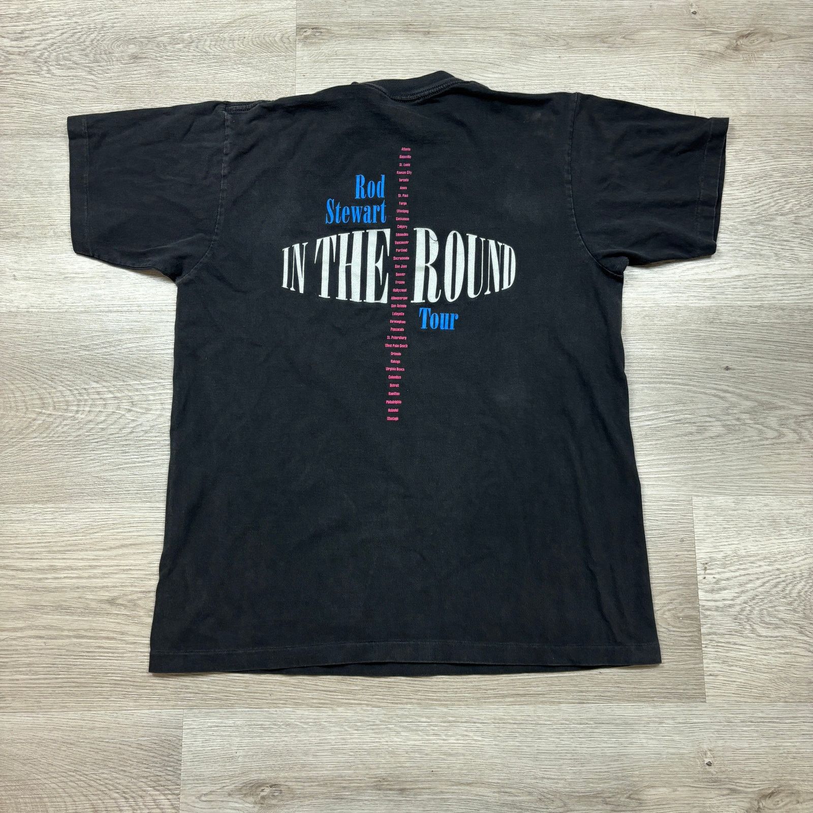 Band Tees × Vintage Vintage 1996 Rod Stewart In the Round Tour Shirt Men's Large Size US L / EU 52-54 / 3 - 4 Thumbnail