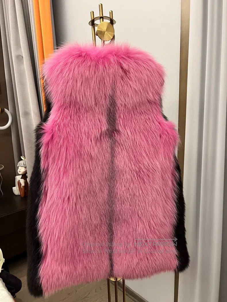 Fendi Fendi Little monster fur vest, top-grade Finnish fox fur, Size XS / US 0-2 / IT 36-38 - 7 Thumbnail