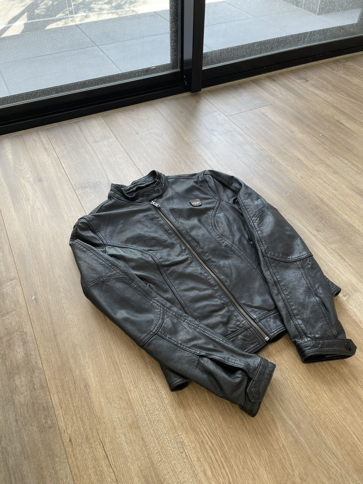 Superdry Vintage Superdry "Super" Leather Racer Jacket - Black - XS Size XS / US 0-2 / IT 36-38 - 2 Thumbnail