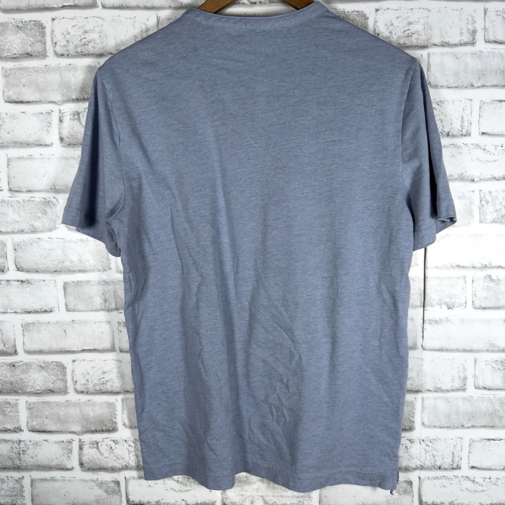 Banana Republic Banana Republic Henley Style Shirt Mens Size M Blue T-Shirt Size US M / EU 48-50 / 2 - 5 Thumbnail