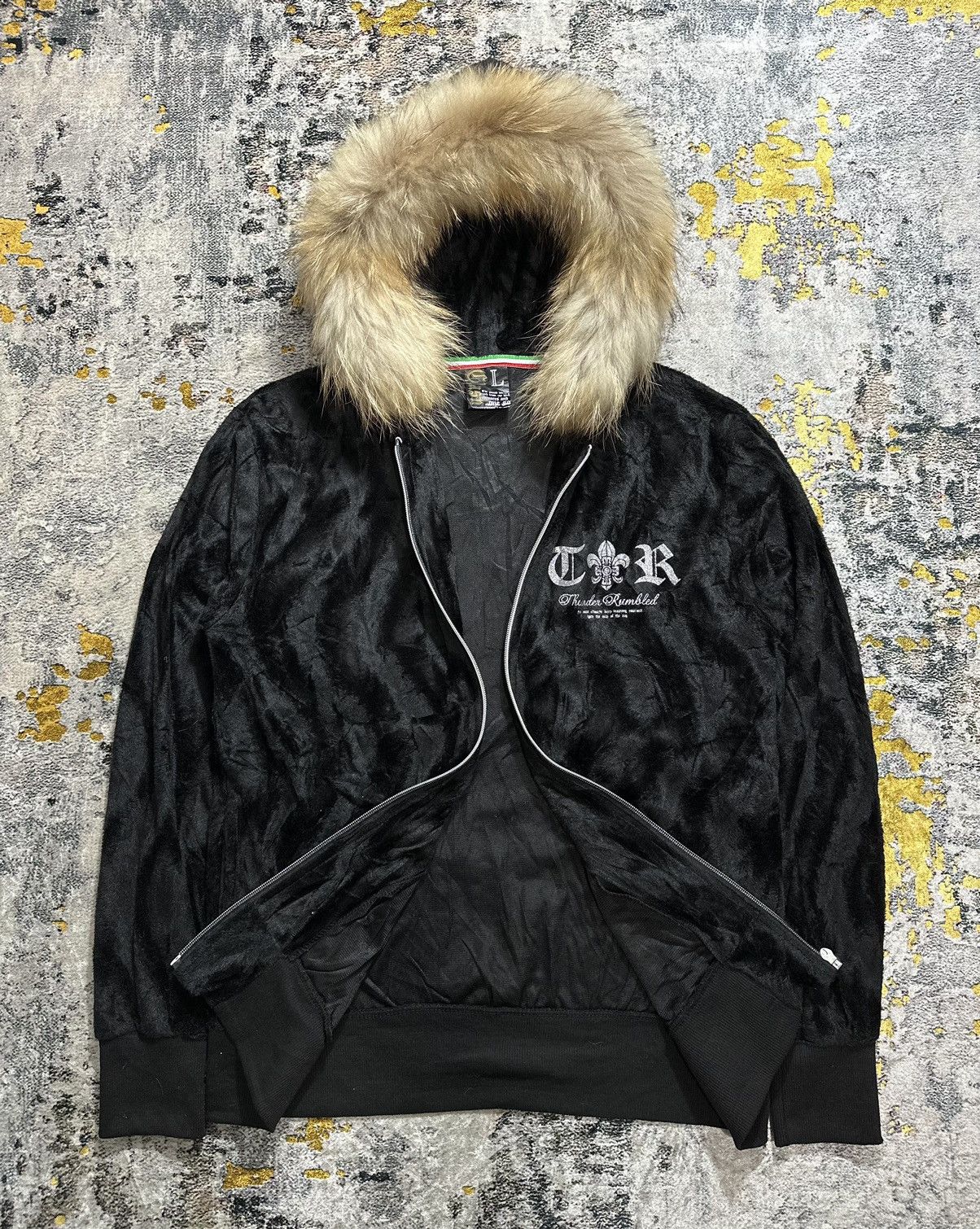 Beauty Beast AHEAD CLASH VELVET WAVY FUR ZIP HOODIE CH IFSIX LGB STYLE Size US L / EU 52-54 / 3 - 7 Thumbnail