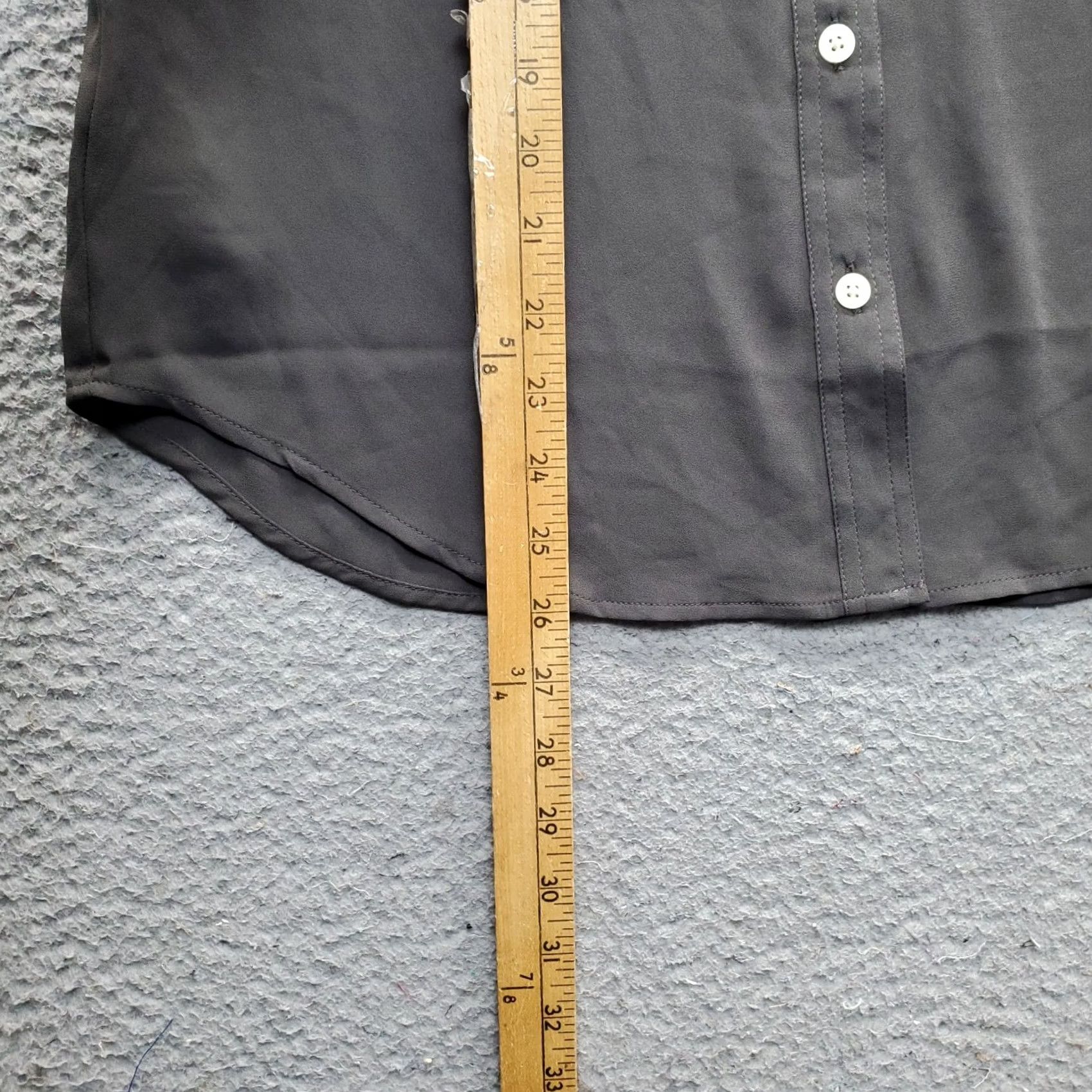 Loft LOFT Shirt Womens S Gray Flap Pocket Roll Tab Sleeve Collared Button Up Size S / US 4 / IT 40 - 4 Thumbnail