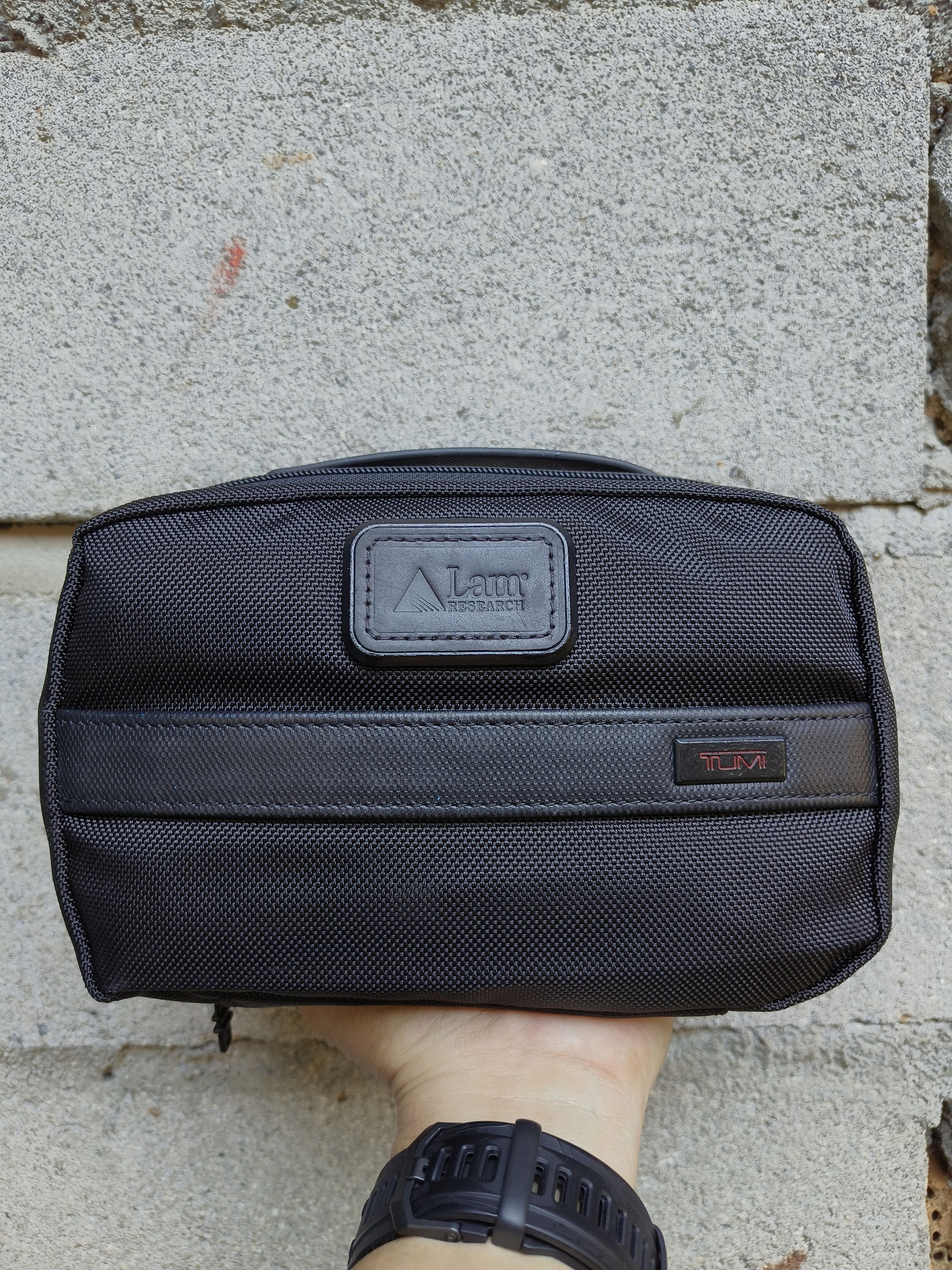 Tumi Tumi ALPHA 2 Split Toiletry Kit Bag Size ONE SIZE - 2 Thumbnail