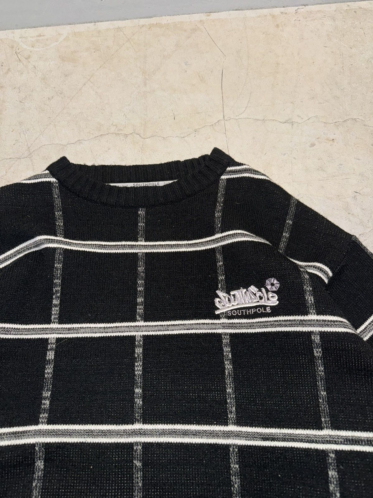 Southpole × Vintage Crazy Vintage Y2K Southpole Black Crewneck Sweatshirt Knit Size US XL / EU 56 / 4 - 2 Thumbnail