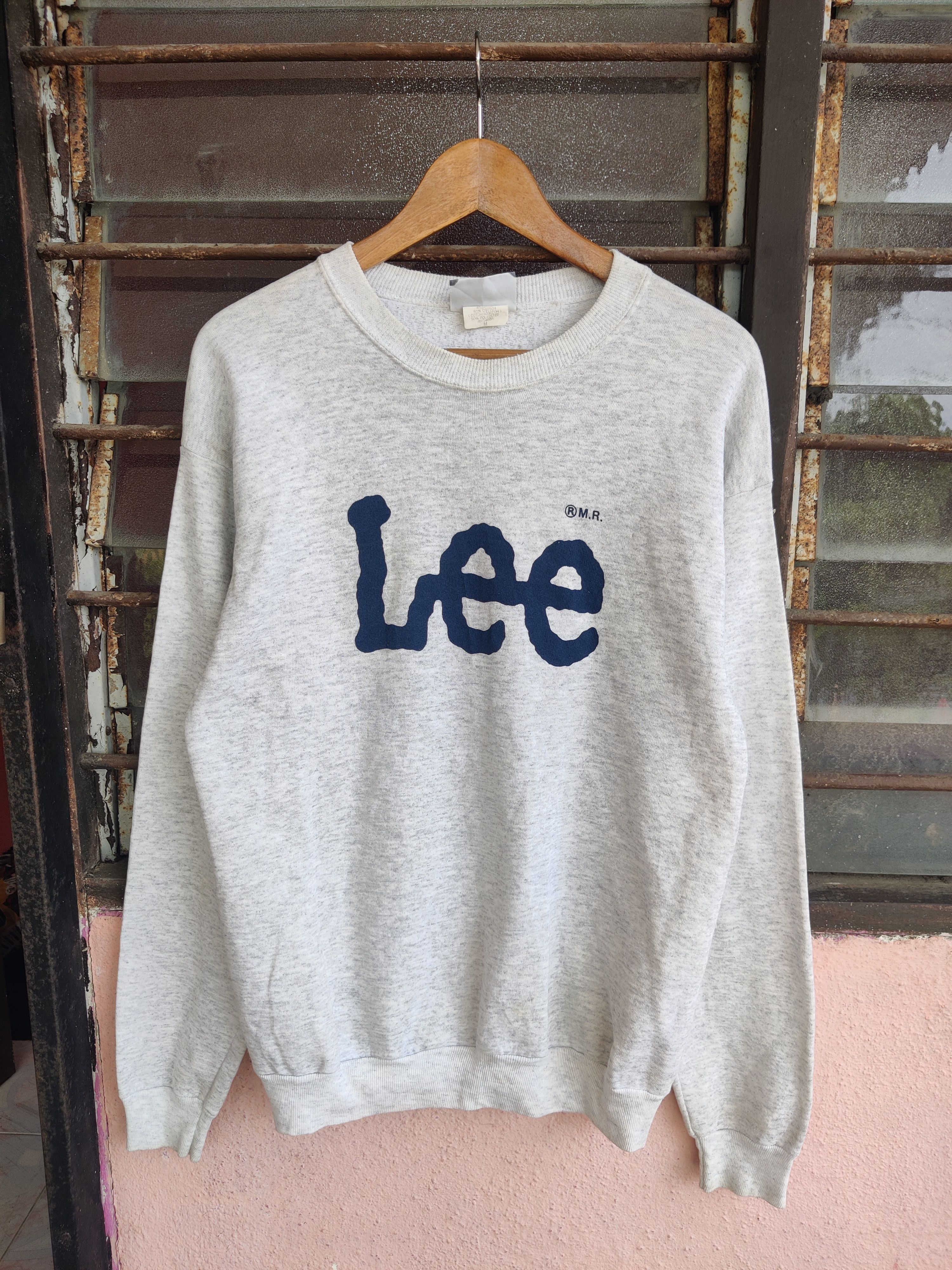 Lee Vintage Archival 90's Lee Big Logo Crewneck Sweatshirt Size US M / EU 48-50 / 2 - 2 Thumbnail