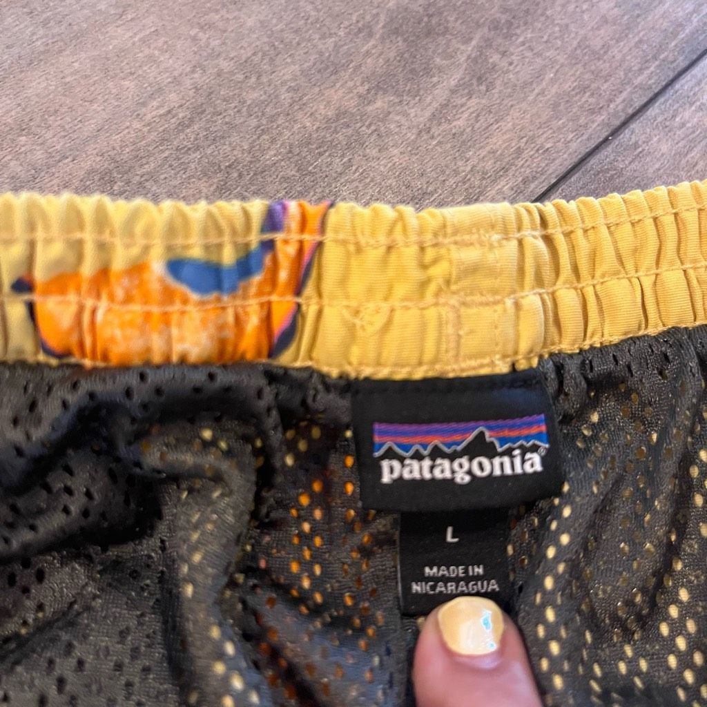 Patagonia Patagonia Baggie Yellow Pattern Athletic Shorts Men L Bin L- Size US 36 / EU 52 - 4 Thumbnail