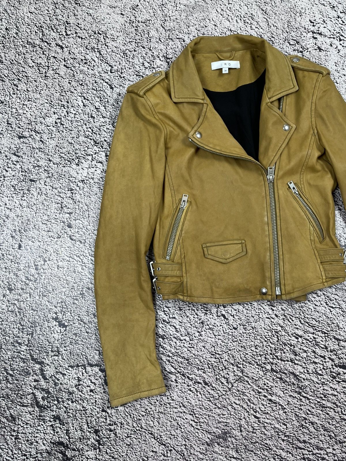 Iro Vintage Iro Leather Biker Perfecto Jacket Bomber size 38 Size XS / US 0-2 / IT 36-38 - 2 Thumbnail