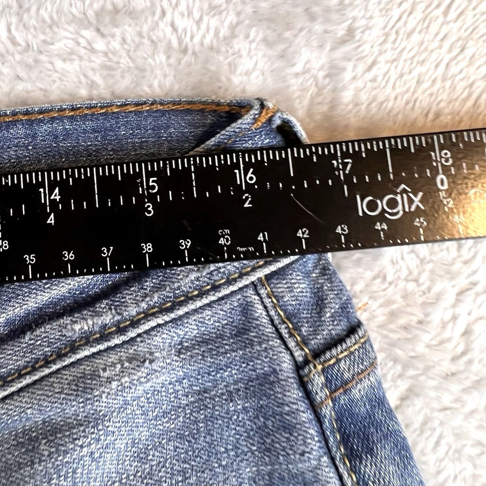 American Eagle Outfitters American Eagle Outfitters Jeans Bootcut 31x32 Blue Distressed 5-Pocket Denim Mens Regular Size US 31 - 5 Thumbnail