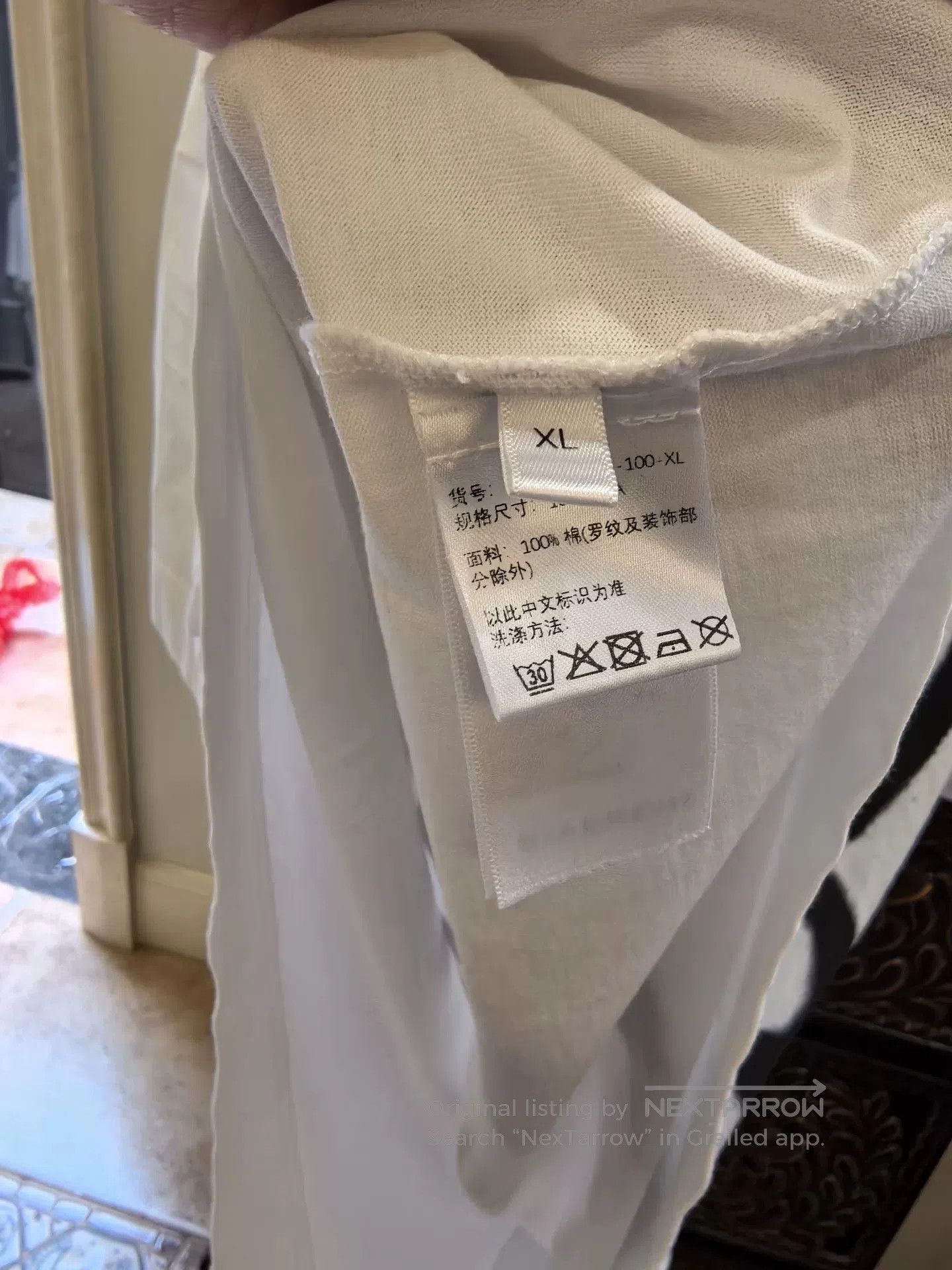 Givenchy Givenchy White Short. Size US XL / EU 56 / 4 - 3 Thumbnail