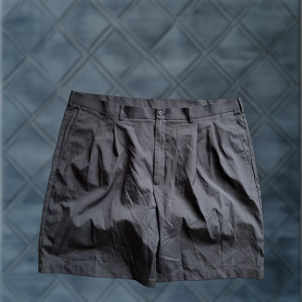 PGA Tour PGA TOUR Shorts Mens 44 Black Pleat Front Above Knee Active Chino Casual Size US 44 / EU 60 - 1 Thumbnail