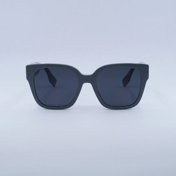 Fendi Fendi FE40063I 20A Sunglasses Transparent Grey Square Frame Size ONE SIZE - 2 Thumbnail