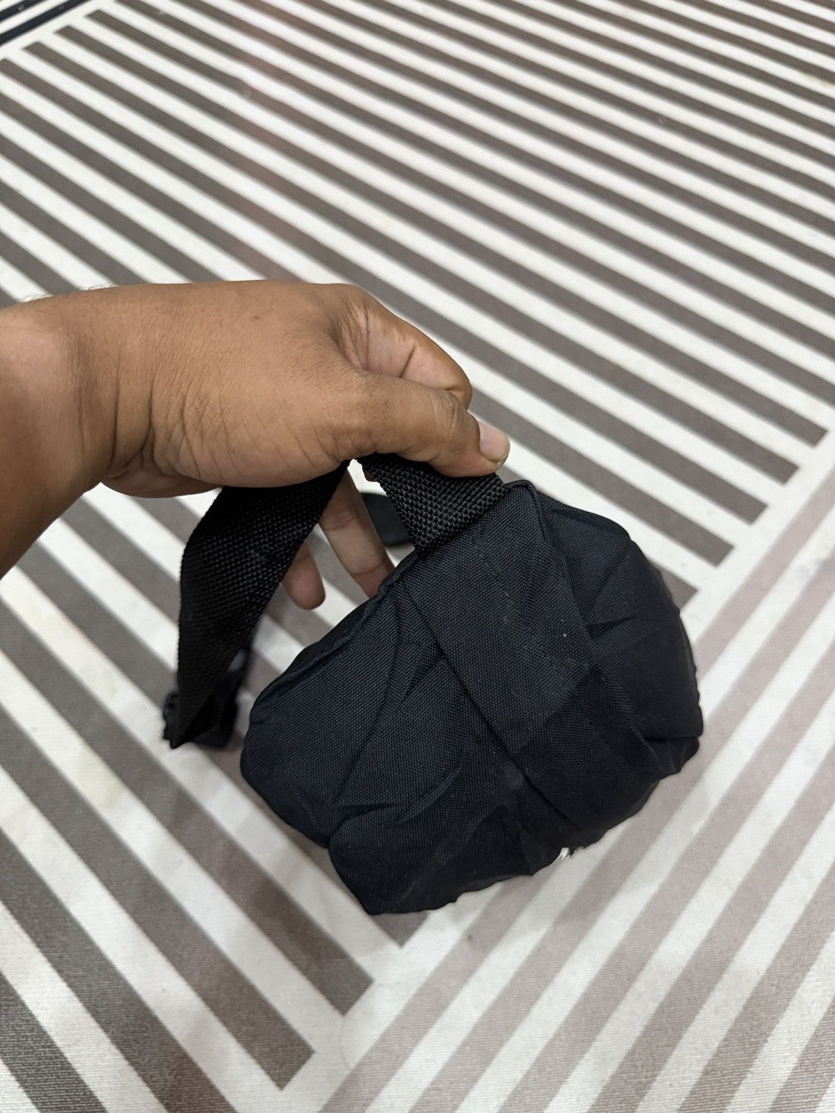 Hypebeast 🔥🔥🔥ARCHIVE ROTTWEILER WAISTBAG Size ONE SIZE - 7 Thumbnail