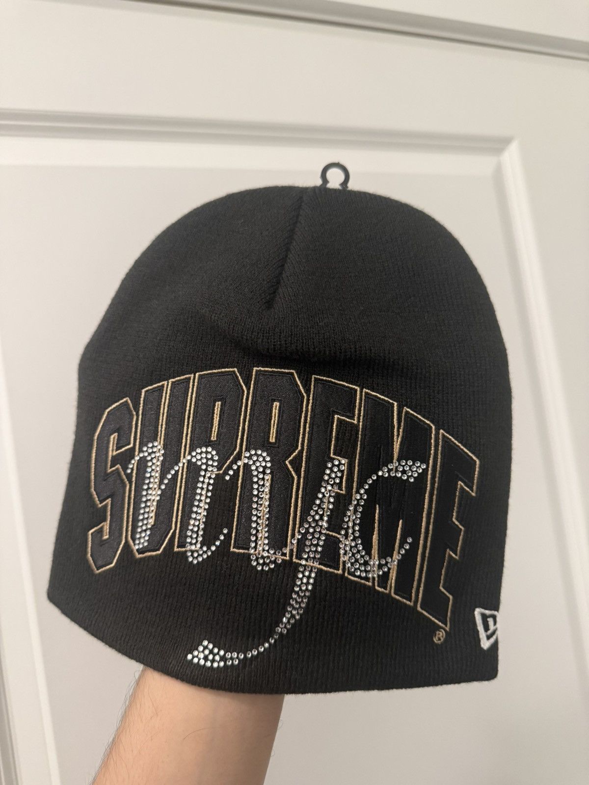 New Era × Supreme Supreme New Era Rhinestone Beanie Black cap hat