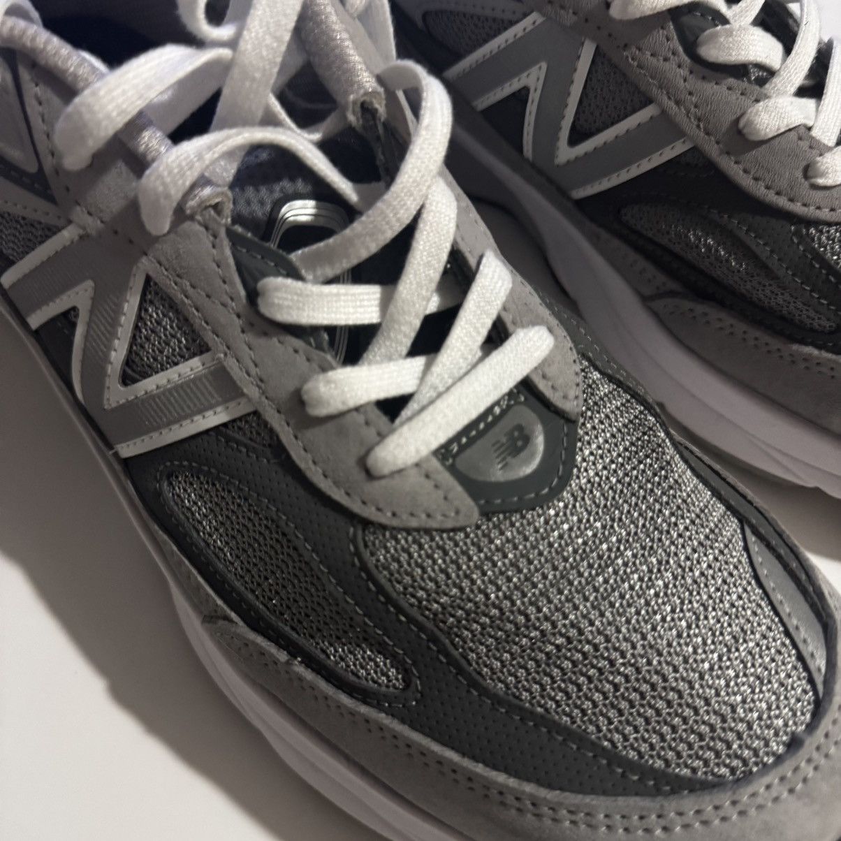 New Balance New Balance 990v6 Size US 11.5 / EU 44-45 - 4 Thumbnail