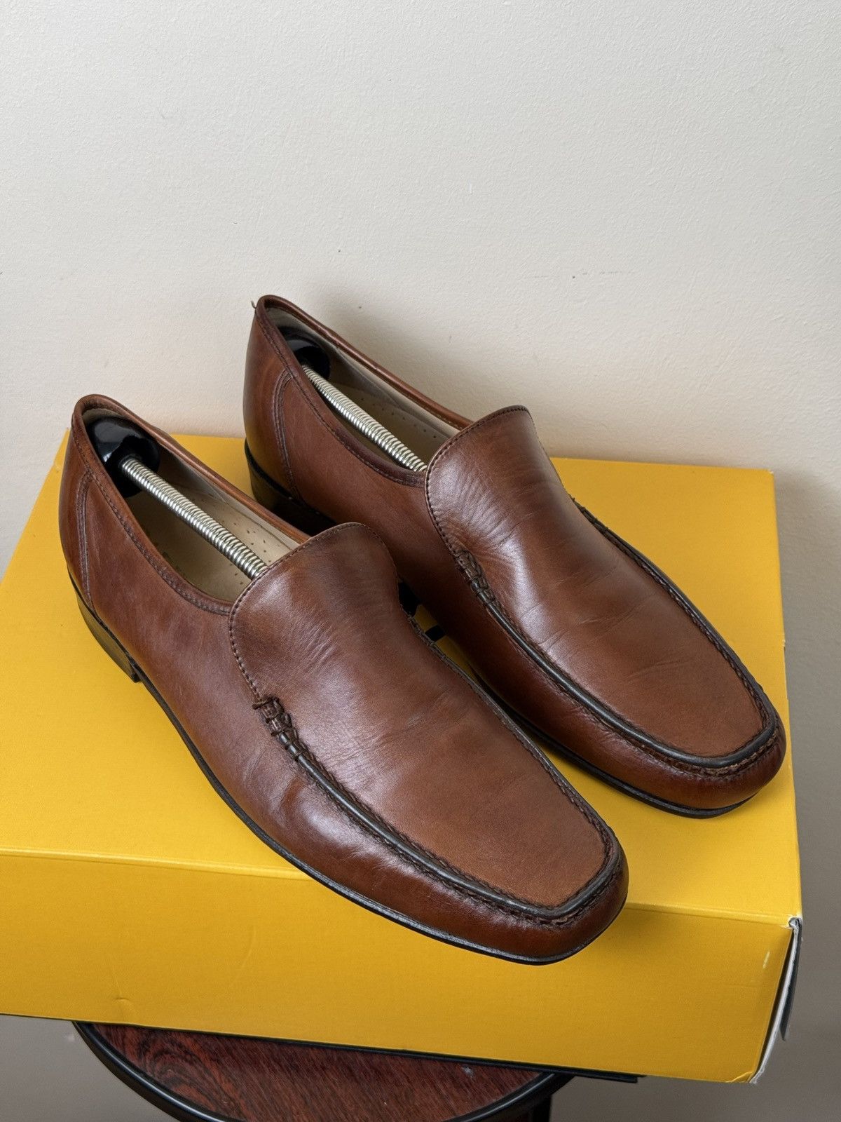 Barker BARKER England Brown Leather Loafers UK 10 G Fits EU 45 30cm Size US 11 / EU 44 - 8 Thumbnail