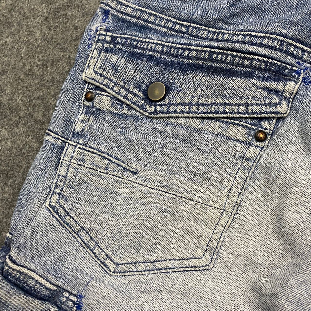 Tornado Mart 💥Best Offer💥Tornado Mart Cargo Denim Distressed Denim Size US 33 - 17 Thumbnail