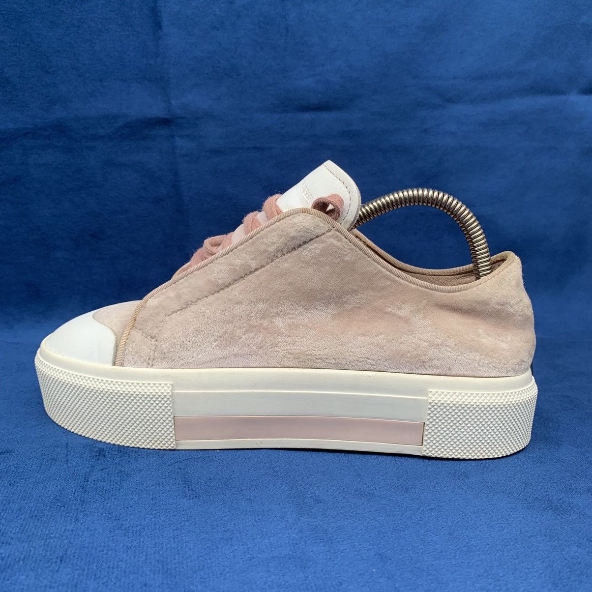 Alexander McQueen Alexander McQueen Size US 7 / IT 37 - 1 Thumbnail