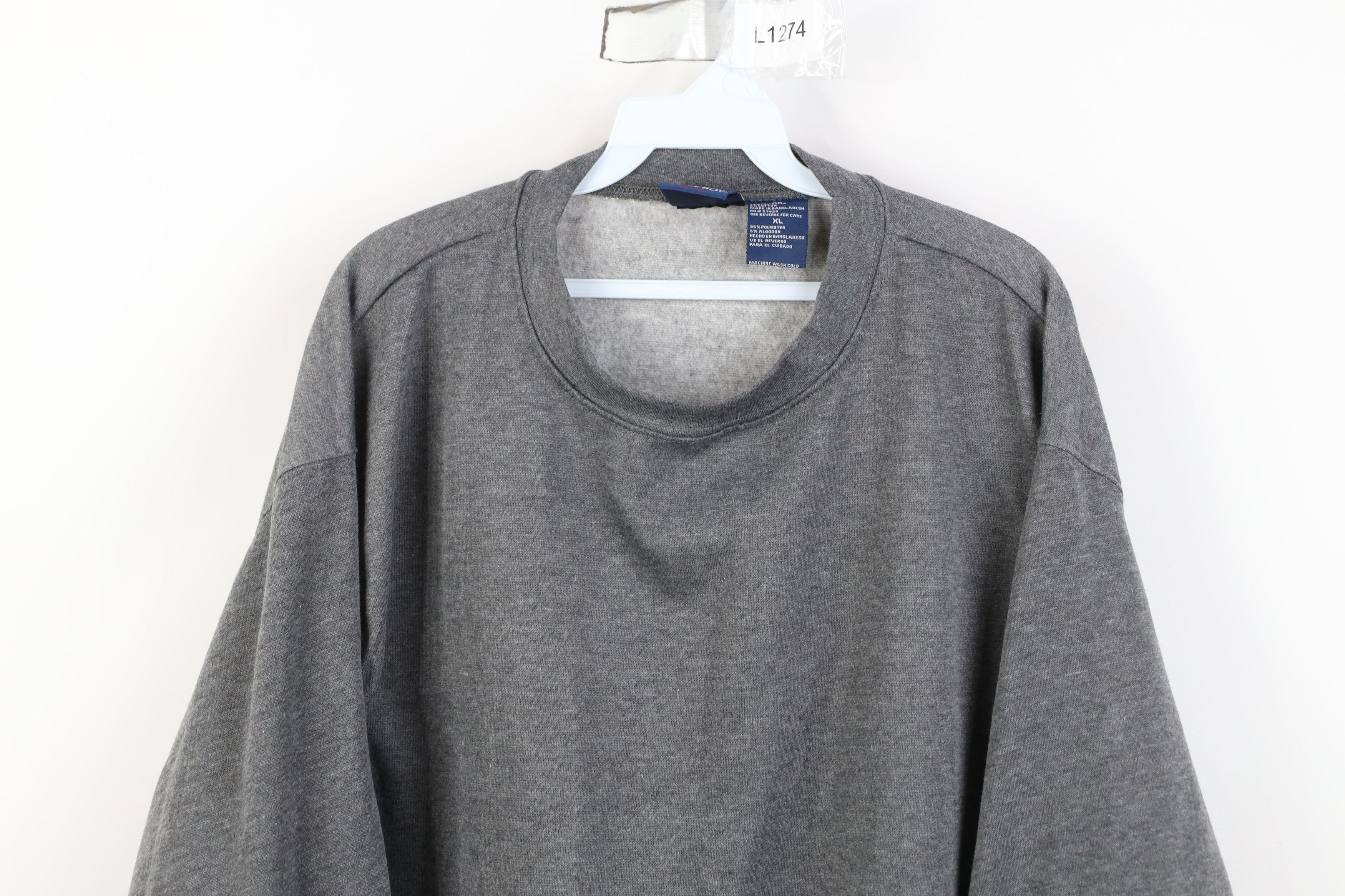 Vintage Vintage 90s Y2K Streetwear Faded Blank Crewneck Sweatshirt Size US XL / EU 56 / 4 - 2 Thumbnail