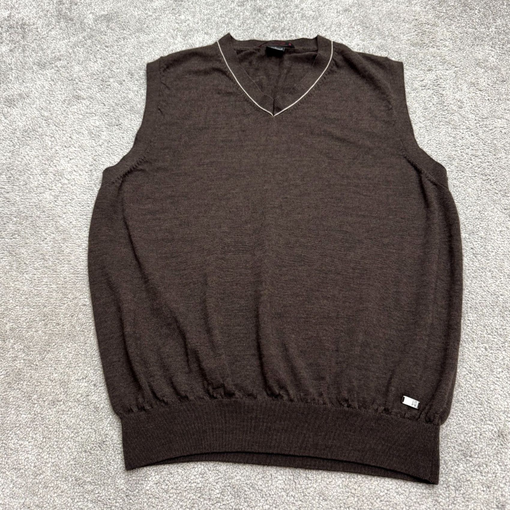 Nike Nike Tiger Woods Collection Wool Vest Sweater Mens L Brown V-Neck Sleeveless Size US L / EU 52-54 / 3 - 2 Thumbnail