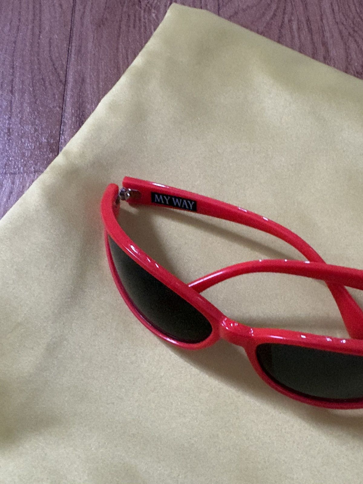 99%IS- Original 'MY WAY'(Sid Vicious ver) Sunglasses (RED) Size ONE SIZE - 2 Thumbnail