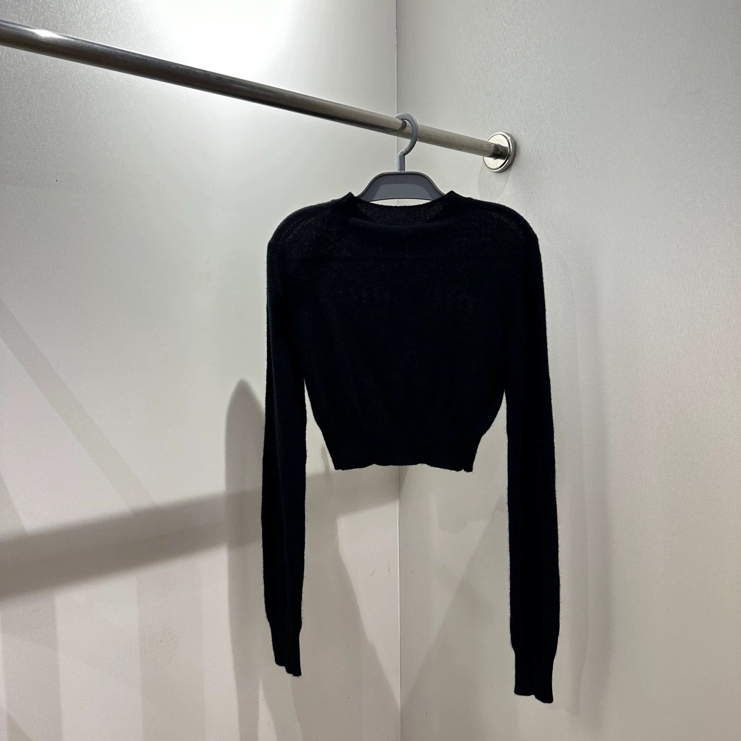 Miu Miu MIU MIU may730 logo knit sweater 40 wool Size S / US 4 / IT 40 - 2 Thumbnail