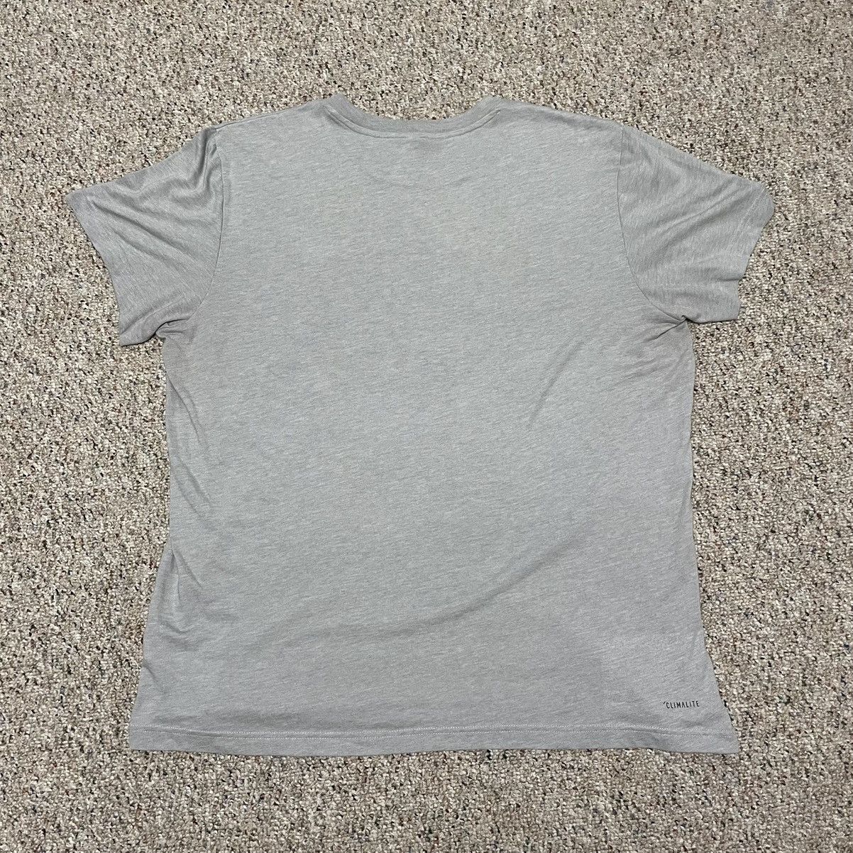 Adidas Adidas Basketball Men's Medium ClimaLite Short Sleeve Size US XL / EU 56 / 4 - 6 Thumbnail