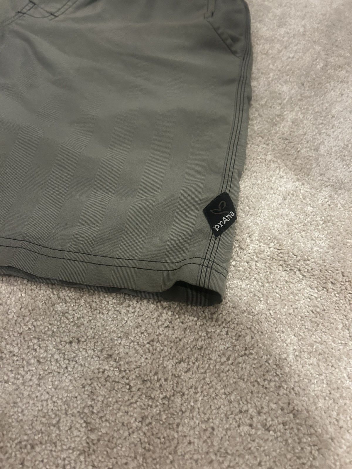 Prana Prana Men’s Breathe Shorts Gray Sz L Size US 34 / EU 50 - 2 Thumbnail