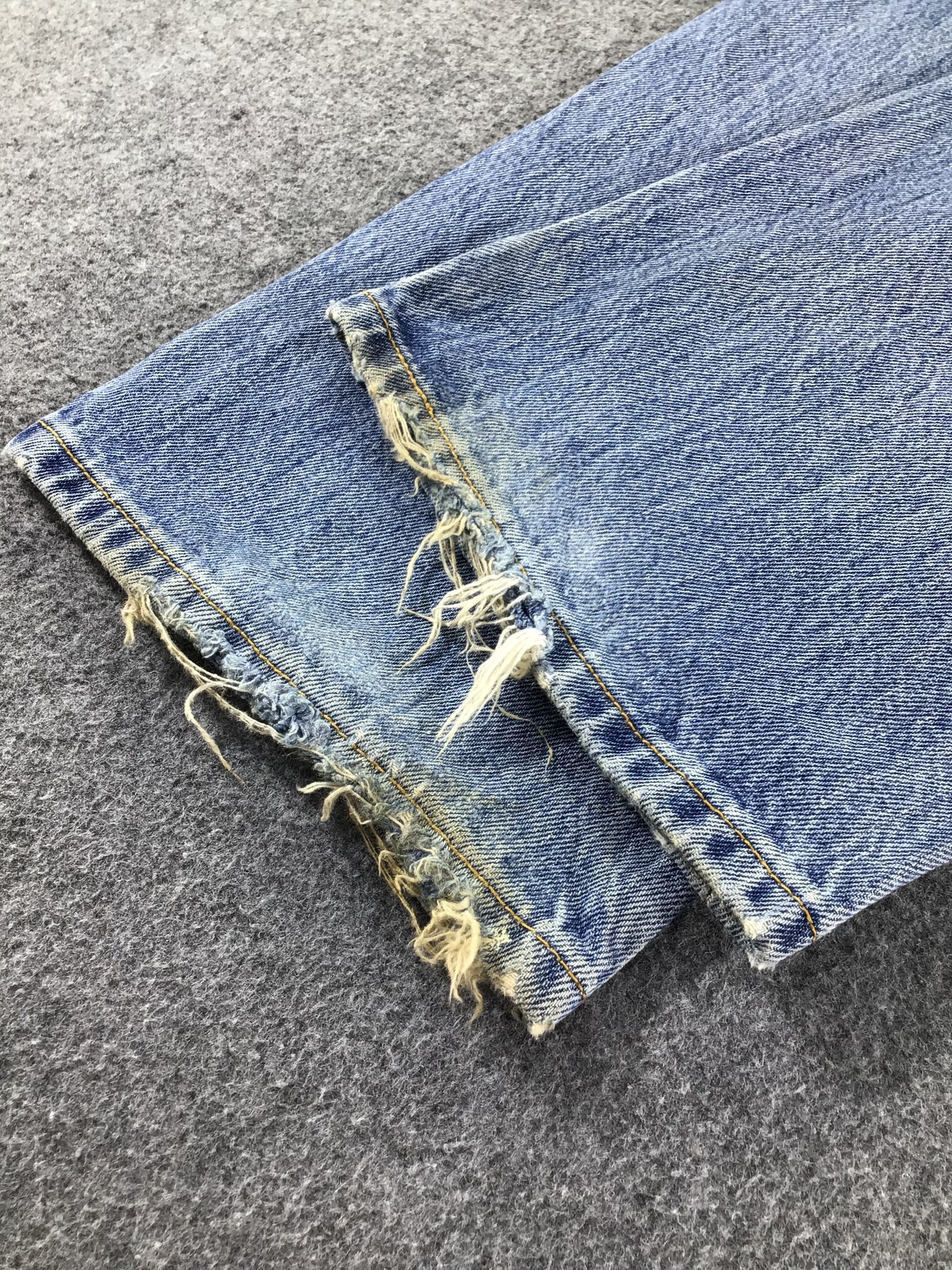 Levi's Vintage Levis 501 Jeans-J368 Size US 35 - 6 Thumbnail