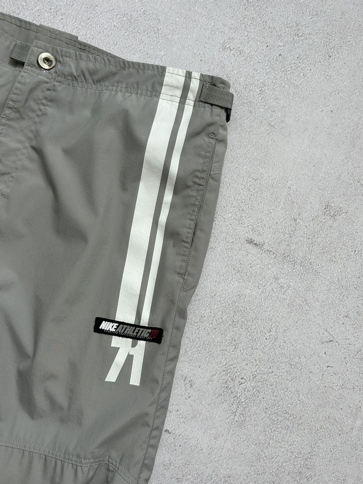 Nike × Vintage Nike Vintage 2000's 'Athletic 71' nylon man's shorts size XL Size US 36 / EU 52 - 5 Thumbnail